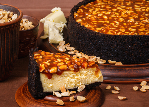 Чизкейк Снікерс